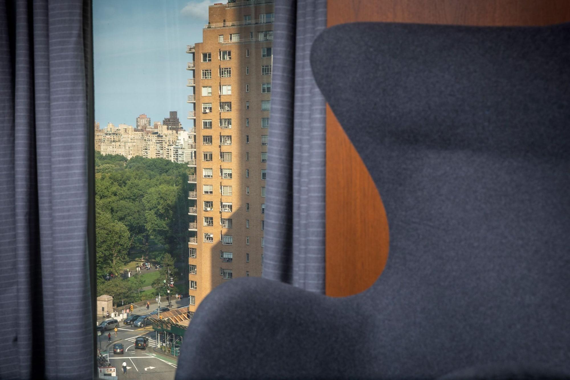 6 Columbus Central Park Hotel Нью-Йорк Экстерьер фото