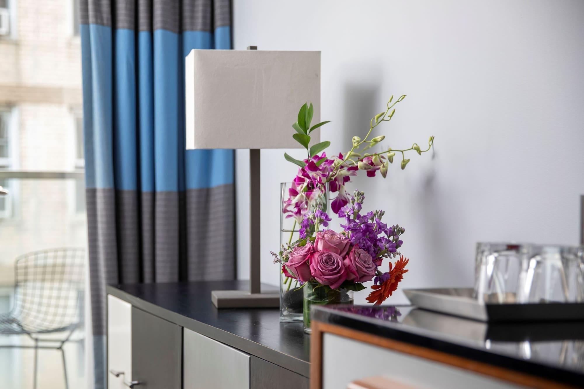 6 Columbus Central Park Hotel Нью-Йорк Экстерьер фото